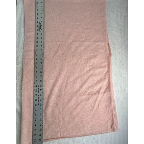 In Cashmere Womens Pink Cape Scarf Wrap One Size Cozy Lightweight NWOT - Picture 3 of 6
